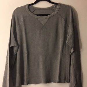 NWOT heather gray cropped long sleeve